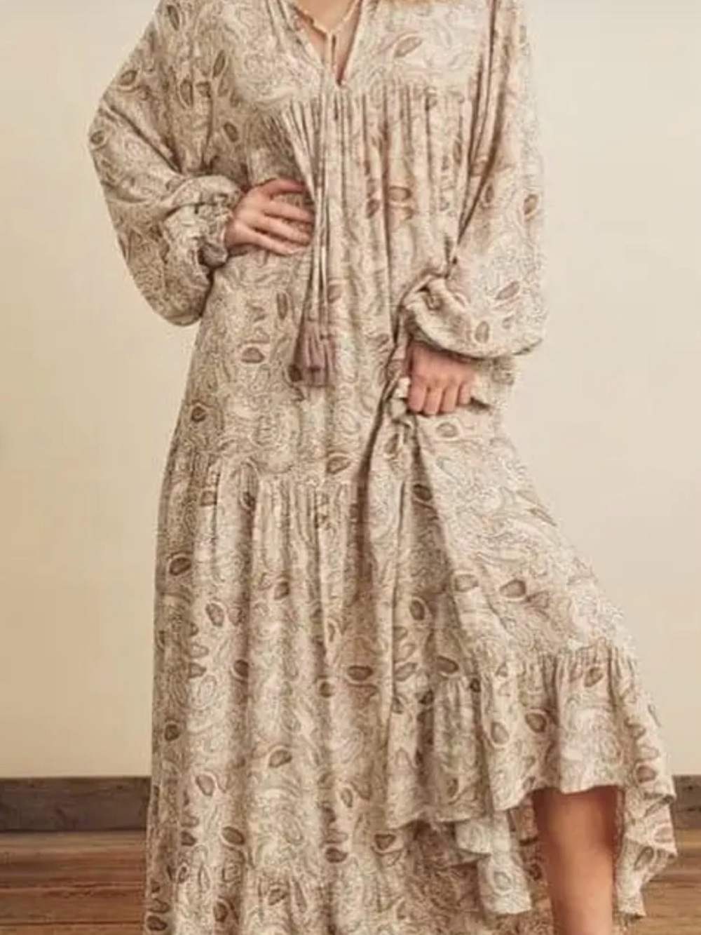 Dress Forum Bohemian Paisley Tiered Maxi Dress - Natural/Tan size M